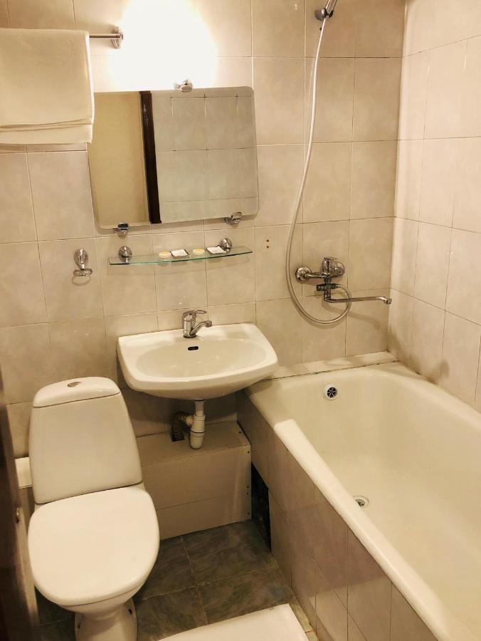 Seven Hotel Biskek Kültér fotó