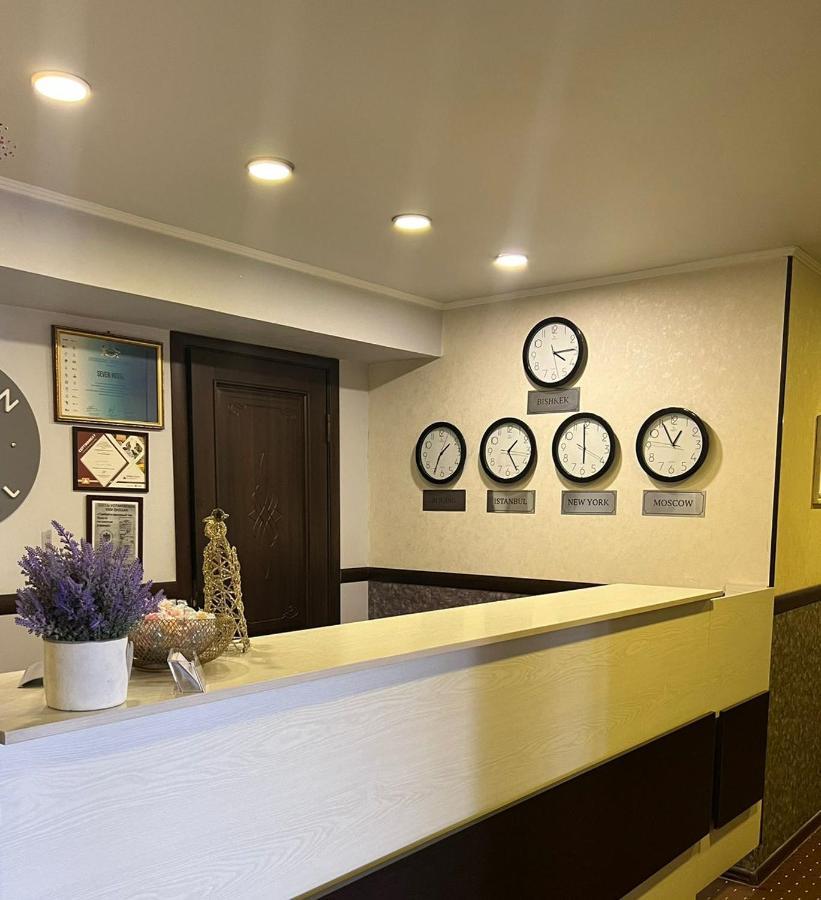 Seven Hotel Biskek Kültér fotó