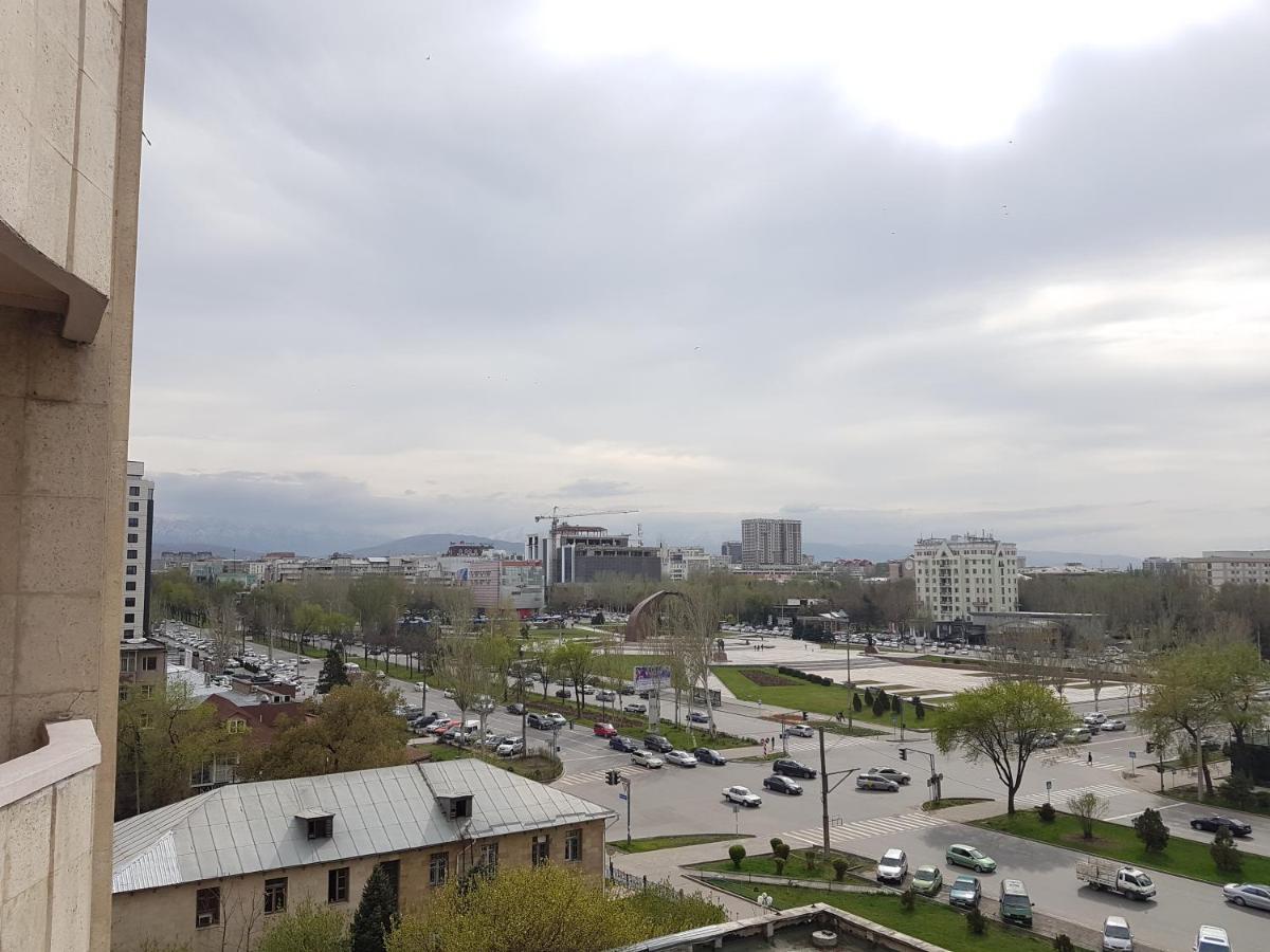 Seven Hotel Biskek Kültér fotó